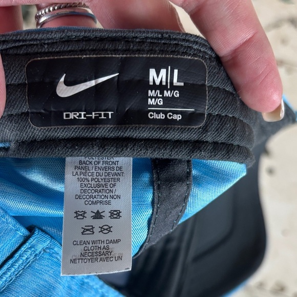 Nike > Vibrant Blue Hat with Yellow Swoosh M/L - Picture 3 of 5